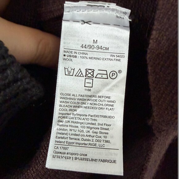 Banana Republic Washable Merino Wool Brown Cardigan. Size M - Picture 3 of 3